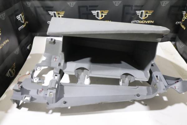 FORD TRANSİT 430 ED ÇIKMA PARÇA TRANSİT V363 TORPİDO KAPAĞI